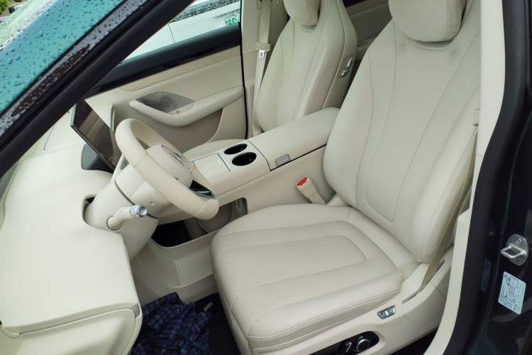 Used Hima Luxeed R7 2026 Model Pure Electric Max+ Left Front Seat