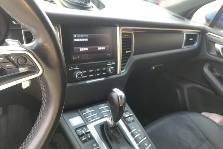 Used Porsche Macan 2017 Macan 2.0T
