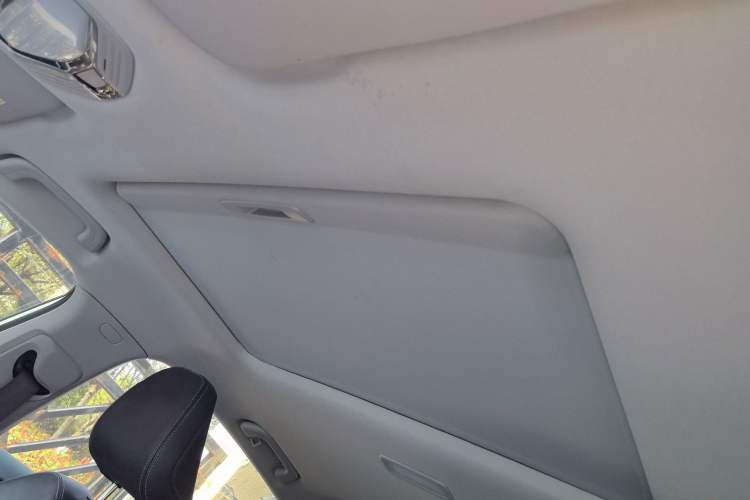 Used Geely Auto Emgrand 2022 4th Generation 1.5L CVT Luxury Model
