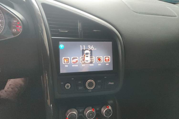 Used Audi R8 2014 4.2 FSI quattro Audio And AC Panel