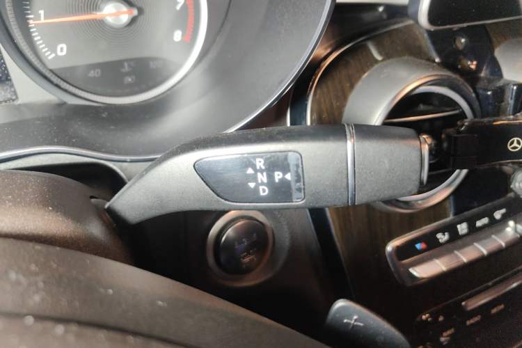 Used Mercedes-Benz GLC 2019 GLC 260 L 4MATIC Dynamic Model