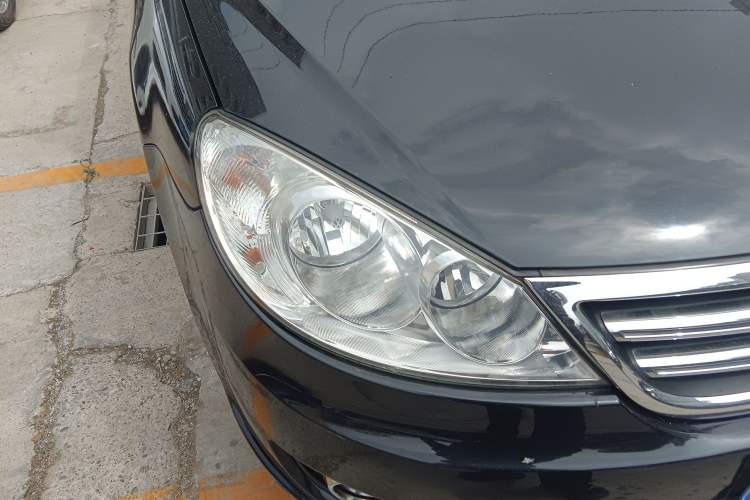 Used Volkswagen Lavida 2011 1.6L Automatic Premium Edition
