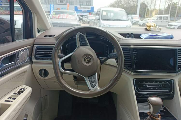 Used Volkswagen Viloran 2020 380TSI Prestige Edition Steering Wheel