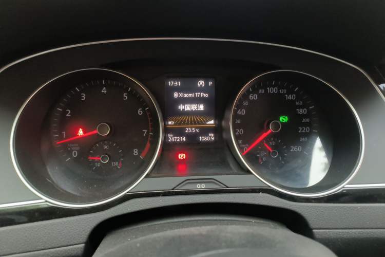 Used Volkswagen Variant 2017 380TSI Two-Wheel Drive Comfort Edition
