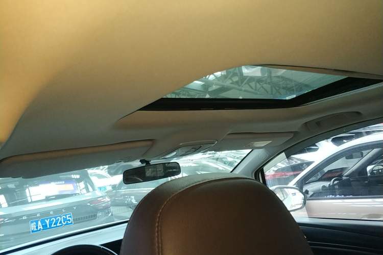 Used GAC Trumpchi M6 2019 270T DCT Luxury Edition (6-seater) China VI Headliner