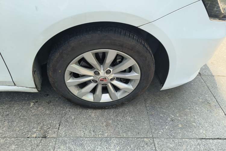 Used Roewe i6 2018 20T Manual Luxury Edition
