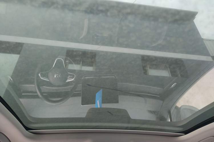 Used Volkswagen ID.7 VIZZION 2024 PRO Model Headliner