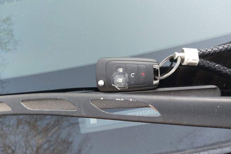 Used Buick GL8 2014 2.4L CT Luxury Business Comfort Edition
