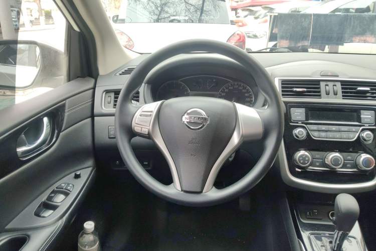 Used Nissan Tiida 2021 1.6L CVT Cool Edition