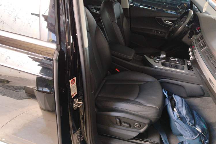 Used Audi Q7 2016 3.0 TFSI parallel import
