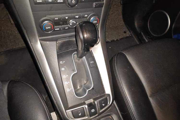 Used Chevrolet Captiva 2017 2.4L Two-Wheel Drive Luxury Edition 7 Seats