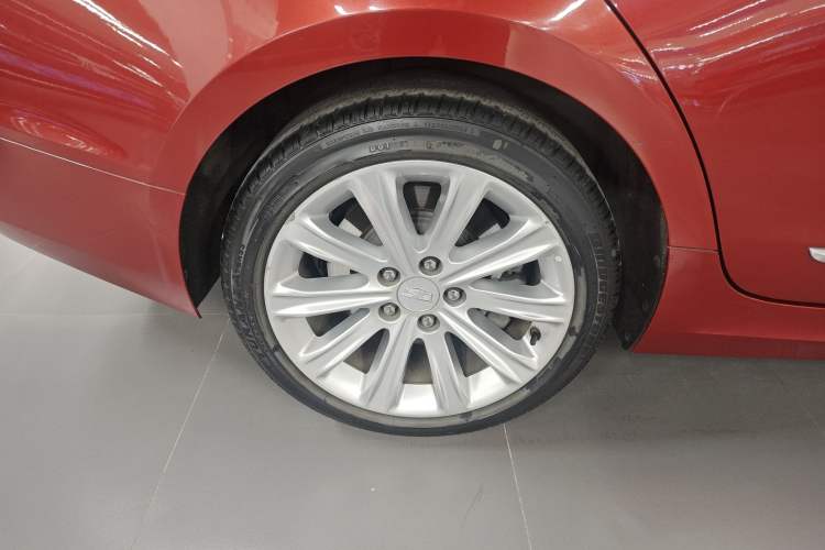 Used Cadillac ATS-L 2017 28T Fashion Edition Right Rear Wheel Hub