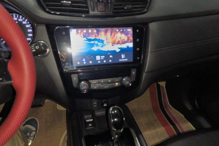 Used Nissan X-Trail 2021 2.0L CVT 2WD XL ITS Comfort Commemorative Edition Audio And AC Panel