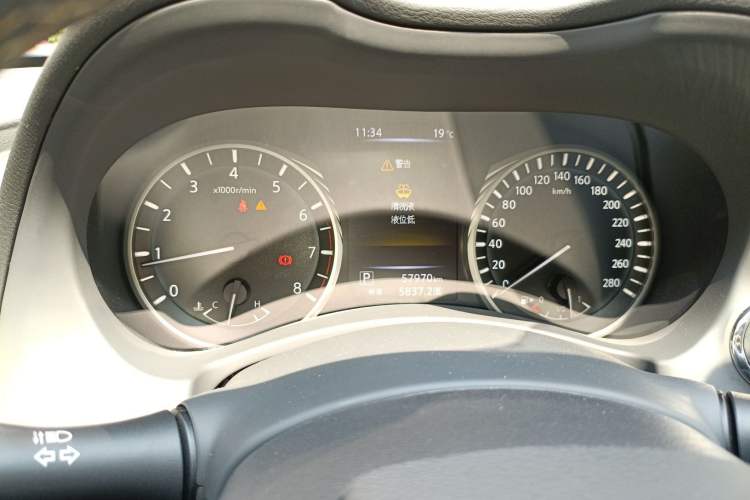 Used Infiniti Q50L 2018 2.0T Comfort Edition China V Standard
