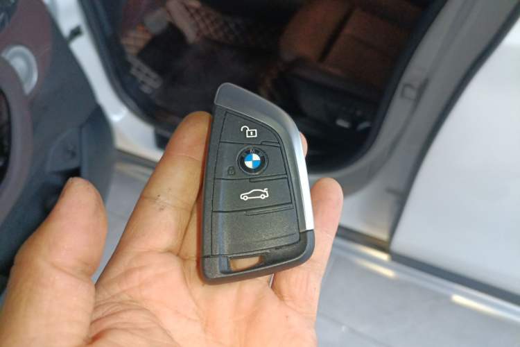 Used BMW X1 2022 sDrive20Li Fashion Model Vehicle Key
