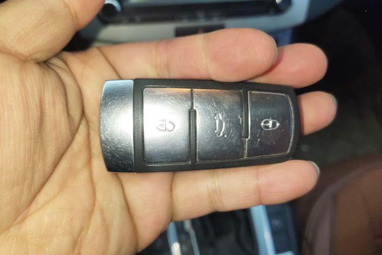 Used Volkswagen Magotan 2012 Revised 1.8TSI Luxury Version Vehicle Key