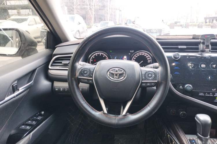 Used Toyota Camry 2019 2.5G Luxury Edition China VI Standard Steering Wheel