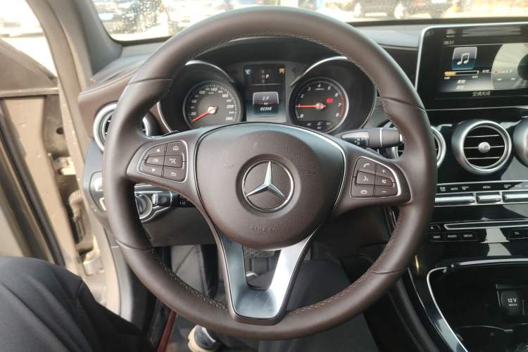 Used Mercedes-Benz GLC 2019 GLC 200 L 4MATIC Steering Wheel