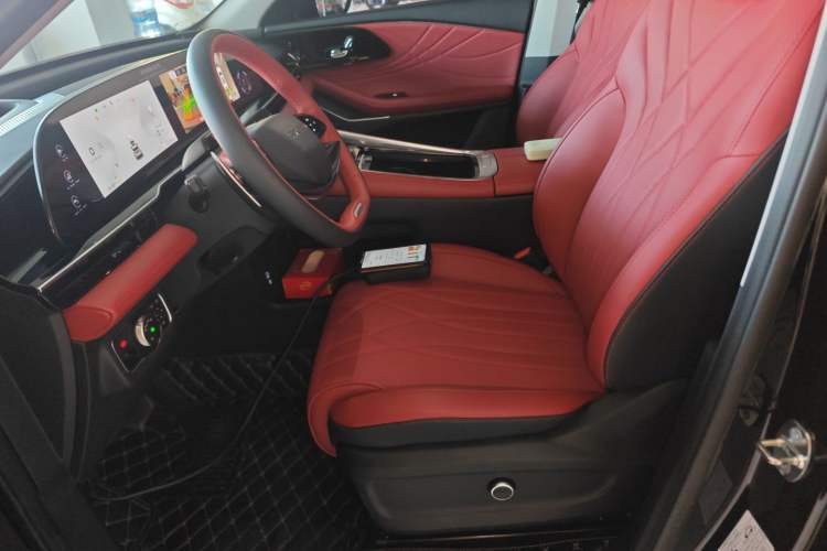 Used EXEED Stellar 2023 400T Two-Wheel Drive Comfort Edition