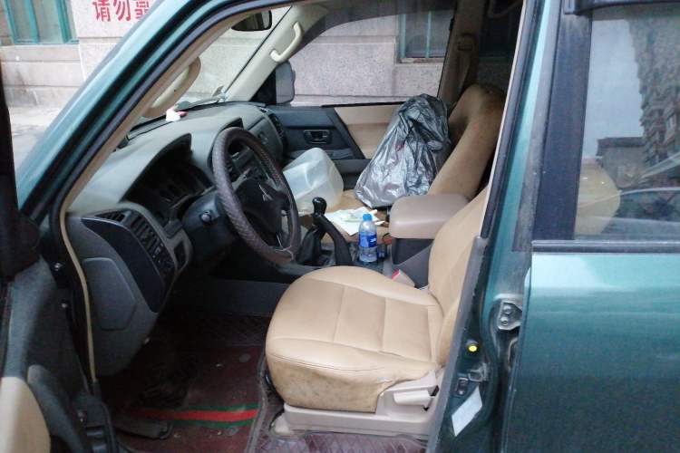 Used Mitsubishi Pajero 2011 V73 3.0L MT GL