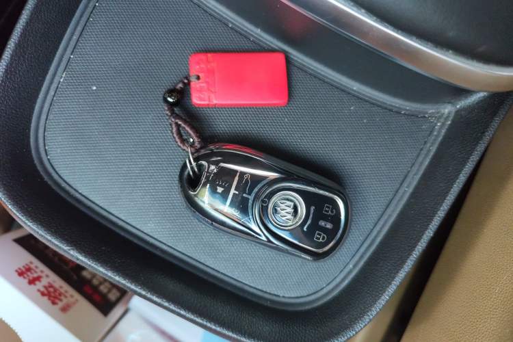 Used Buick GL8 2017 ES 28T Flagship Model China V Standard