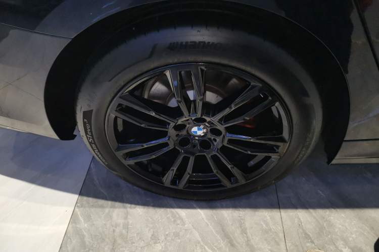 Used BMW 5 Series 2024 530Li Leading Model M Sport Package