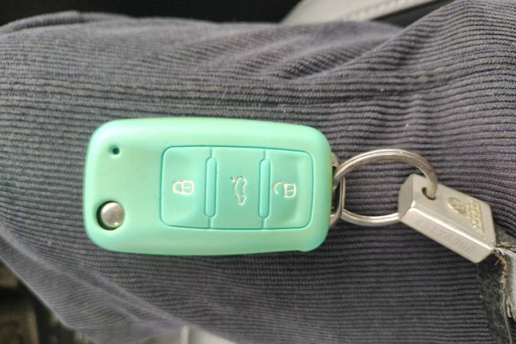 Used Volkswagen Lavida 2015 1.6L Automatic Comfort Edition