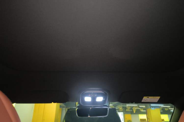 Used Deepal S07 2023 200Max Range-Extended Version
