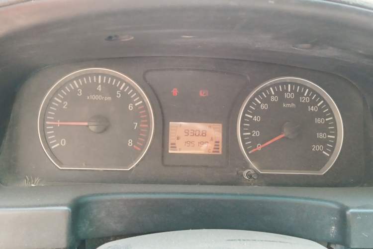 Used FORTHING Lingzhi 2014 V3 1.5L 7-Seater Luxury Model Instrument Cluster