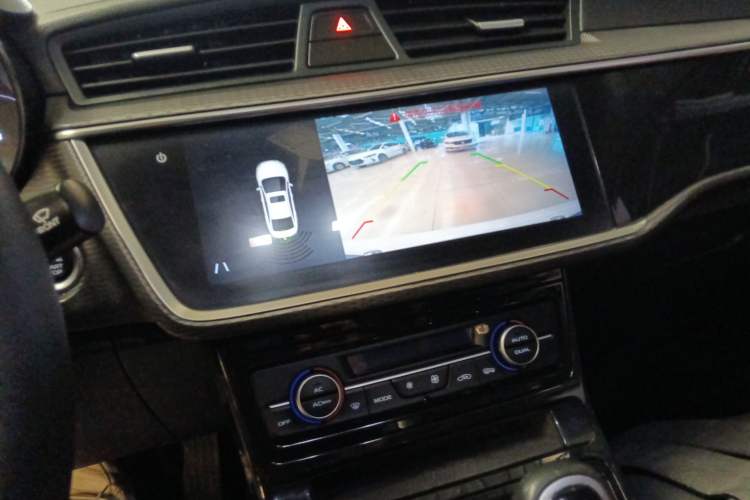 Used Geely Auto Emgrand GL 2020 1.4T CVT Luxury Model Audio And AC Panel