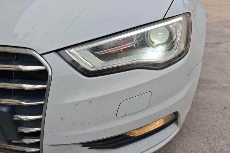 Used Audi A3 2016 Limousine 35 TFSI Ambition Edition
