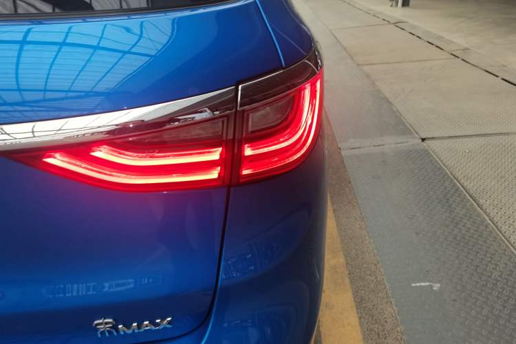 Used BYD Song MAX 2017 1.5T Automatic Smart Connect Elite 7-Seater
