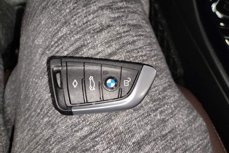 Used BMW X3 2020 xDrive30i Luxury Model with M Sport Package
