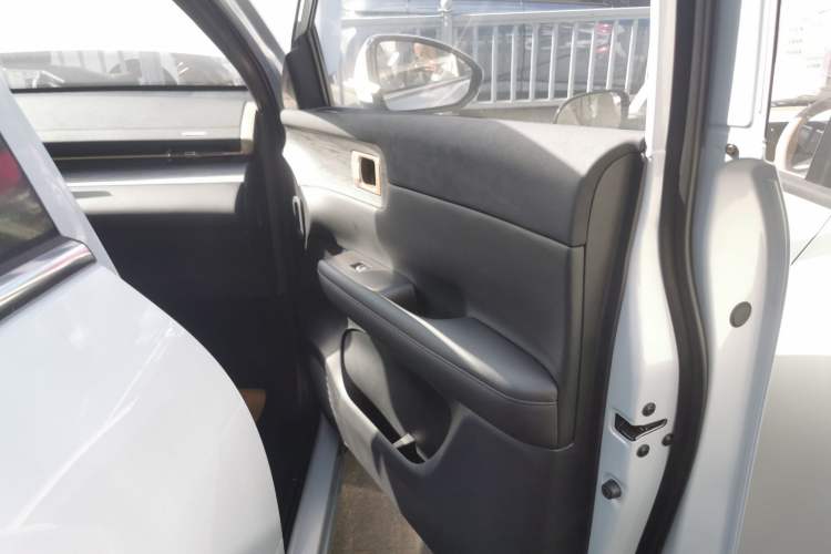 Used Wuling Xingguang S 2024 130 km Flagship Version