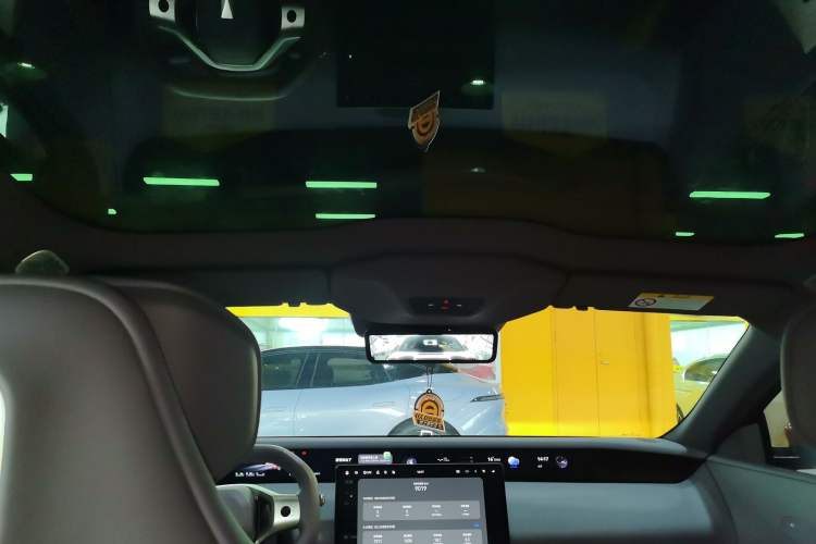 Used Avatr 06 2025 Pro Range-Extended Edition
