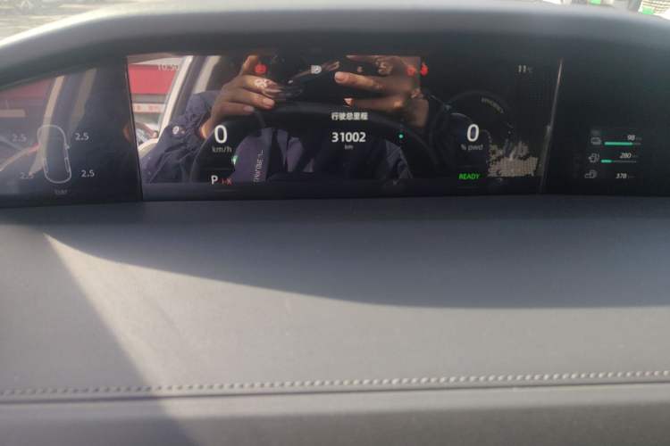 Used CHANGAN UNI-K iDD 2023 Smart Electric iDD 1.5T 135km Smart Leading Model
