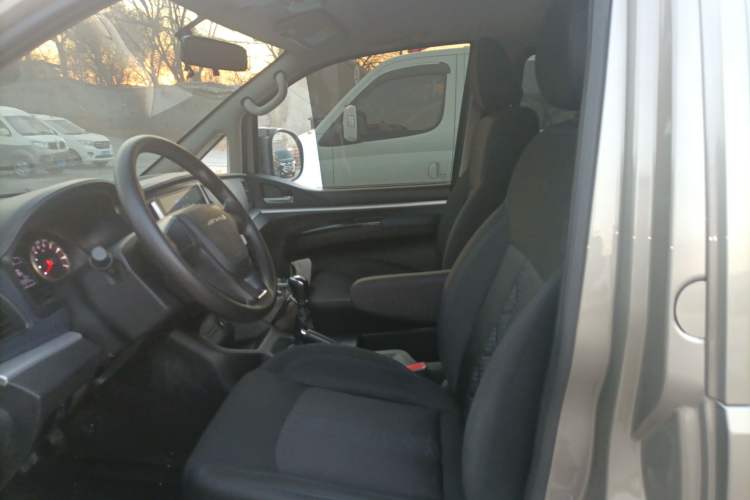 Used FORTHING Lingzhi 2021 M5L 2.0L Utility Model