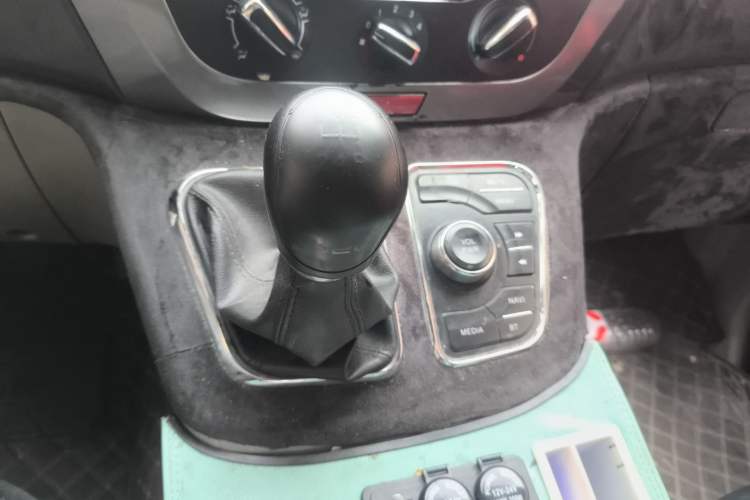 Used JAC Refine M3 2015 Maker Edition 1.6L Luxury Version