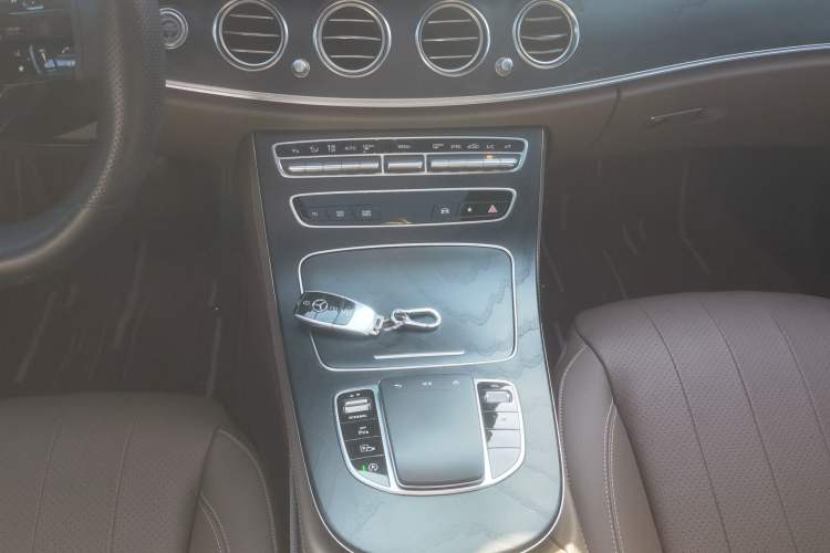 Used Mercedes-Benz E-Class (Import) 2021 Updated E 260 Fashion Sport Edition
