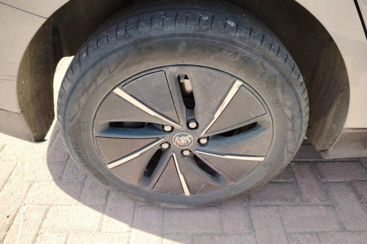 Used Buick Velite 6 2023 Revised Version 430 km Range – Commuter Edition