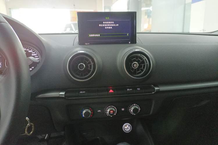 Used Audi A3 2018 30th Anniversary Edition Limousine 35 TFSI Ambition Model Audio And AC Panel