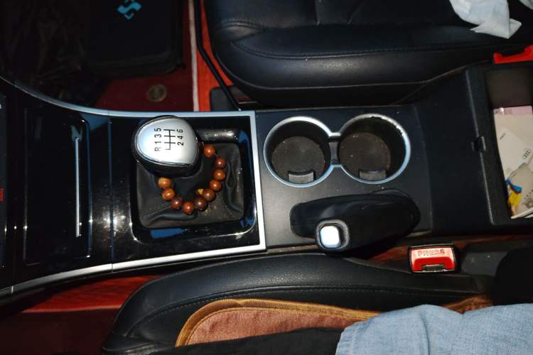 Used Haval H2 2017 Red-Label 1.5T Manual Two-Wheel-Drive Elite Model