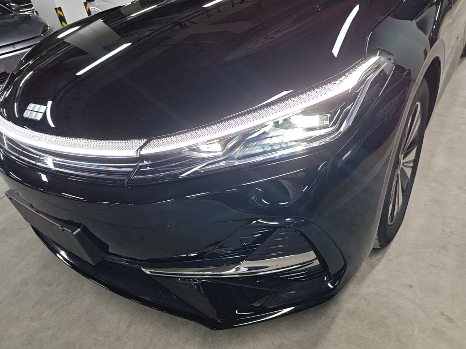 Geely Galaxy A7 2025 Model EM-i 150km Prestige Edition — снимка 8
