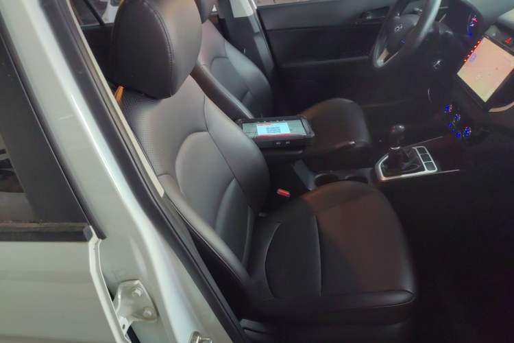 Used Hyundai ix25 2017 1.6L Manual Fashion Model
