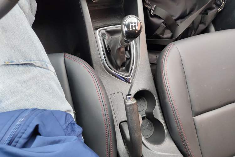 Used CHANGAN KAICHENG Oushang A600 2017 1.5L Manual Standard Edition
