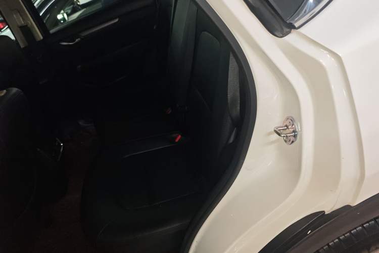 Used Mazda CX-5 2017 2.0L Manual Two-Wheel Drive Comfort Version China V Standard
