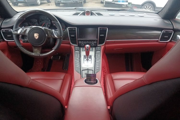 Used Porsche Panamera 2010 Panamera 4 3.6L Center Console