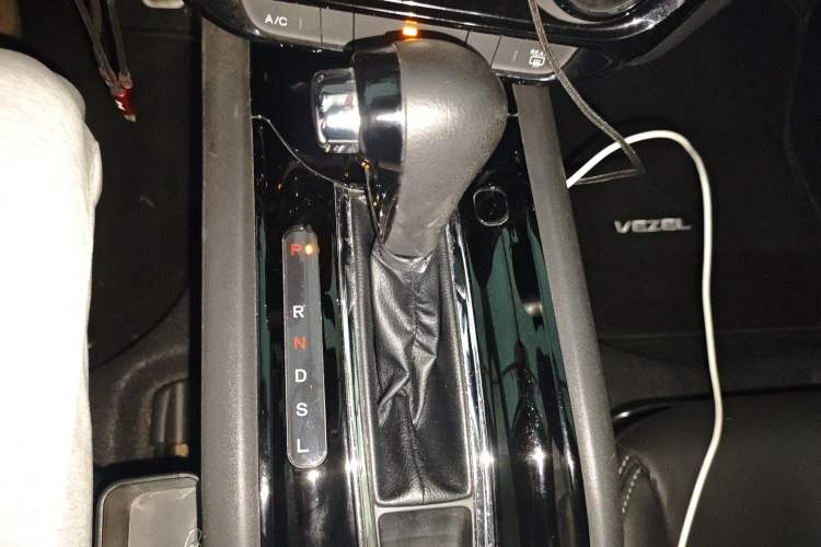 Used Honda Vezel 2017 1.5L CVT 2WD Comfort Model