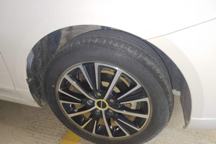 Used Roewe i5 2021 1.5L Manual Platinum Edition
