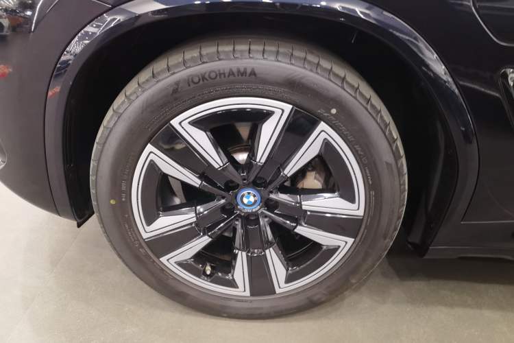 Used BMW iX3 2022 Leading Model
